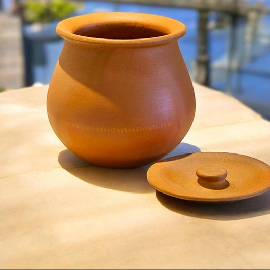 Clay Pot 